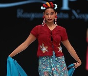 INDONESIA FASHION