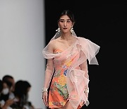 INDONESIA FASHION