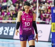 김연경, 안풀리네