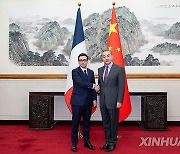 CHINA-BEIJING-WANG YI-FRANCE-FM-TALKS (CN)