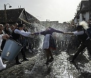 APTOPIX Hungary Holy Week