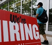 美 ADP민간고용 깜짝 증가…이직자  임금상승률도 10%
