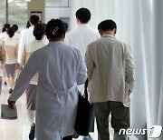 '환자 반토막+인턴 줄포기'…"더이상 못 버텨" 병원도 한계상황(종합)