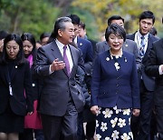 교도통신 "한국, 한중일 정상회의 5월 개최 조율중"