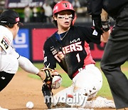 [MD포토] 박찬호 '기회를 놓치지 않는 도루'