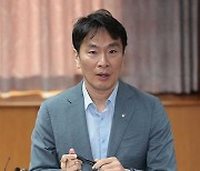 민주당 "이복현, '양문석 신속 조사'처럼 장진영·이원모 의혹도 조사하라"