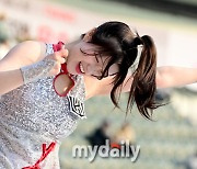 [MD포토] 신세희 치어리더 '아이~ 좋아라'