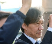 조국 “한동훈, 저보고 히틀러라 하는데 거울 보고 얘기하는 듯”