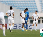 광주 또 졌다 '충격의 4연패', 승격팀 김천 1위 질주... 울산·제주도 승리