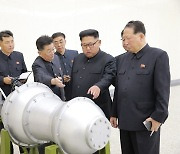 [朝鮮칼럼 The Column] 美 전술핵, 한반도 배치 필요하다