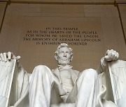 [朝鮮칼럼 The Column] 링컨의 대선 승리법