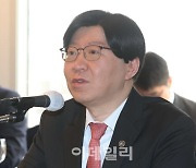 김소영 "수출기업 만족도 높은 선물환 등 은행권 협조 구할 것"