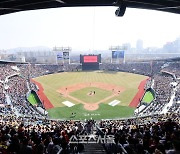 흥행 대박 KBO 초속 100만 관중 돌파, 10구단 체제 최고 페이스···이대로라면 900만 관중 가능 [SS포커스]