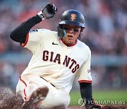 MLB닷컴 "이정후, NL 신인왕 모의투표 4위…공을 띄워라"