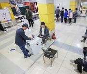 '22대 총선, 민심의 향방은?'