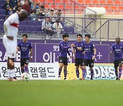 안양, 부천 꺾고 K리그2 개막 5경기 무패+선두 질주…수원 2위 도약