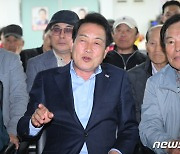 미소짓는 김선교 후보