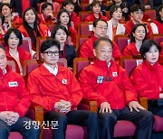 김경율 “국민들이 대통령실과 당을 구분하지 않아···공동 책임이다”