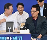 [속보]'올드보이' 박지원, 최고령 당선인 등극…만 81세