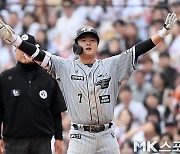 이도윤 ‘독수리 날개 활짝’ [MK포토]