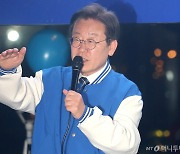 "민주당 몰빵" "투표해야 이긴다"…이재명, 새벽부터 폭풍 리트윗