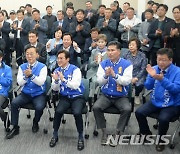 [출구조사]전북 10개 선거구 더불어민주당 압승예측…국힘과 희비