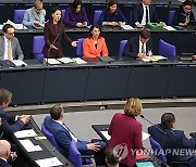 GERMANY PARLIAMENT GOVERNMENT