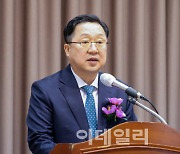 "선열들 정신 계승해 대한민국의 미래 열어 나아갈 것"