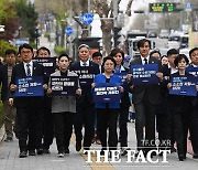 조국, 당선 직후 대검에서 김건희 수사 촉구 "尹 감히 거부권 행사 못해"