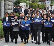 ‘대여 강경 원내 3당’ 조국당, 검찰개혁 외 정책 비전 보여야