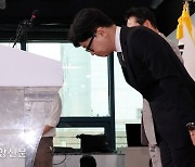 ‘영남당’ 못 벗은 여당, 참패 수습하려 대통령 탈당 재요구할 수도