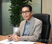 'ETF 아버지' 배재규 한투운용 사장, 반도체·AI 투자 드라이브