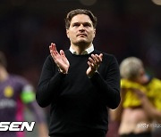 '골대 2번 불운' 1-2 패배에 BVB 감독, "모든 가능성, 여전히 열려 있다" 역전 다짐