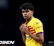 바르사-PSG, '만 16세' 유망주에게 인종차별한 방송사에 인터뷰 '보이콧'