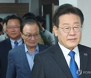 민주·민주연합 선대위 해단식 참석하는 이재명 대표