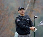 '스크린골프의 강자' 김홍택, KPGA 투어 개막전서 펄펄(종합)