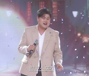 [포토] 김호중, '아리스'를 위한 세레나데