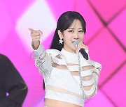 강혜연 ‘트롯 축제 즐겨’