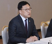 기재차관 “농수산물 유통구조 개선방안 마련하겠다”