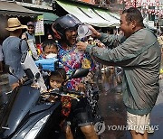 THAILAND SONGKRAN FESTIVAL