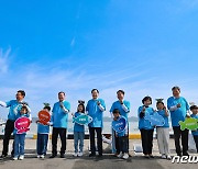 완도군, 수산인의 날 개최 기념 '1만 마리 치어 방류'