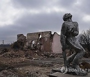 '진흙탕' 말랐다…러, 장갑차 투입 동부 공격 강화