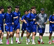 훈련하는 U-23 축구대표팀