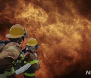 전주 아파트 지하창고서 불…주민 8명 연기 흡입