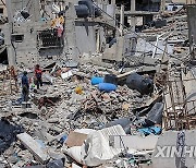 MIDEAST-GAZA-DEBRIS