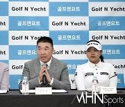 [mhn포토] 골프 앤 요트 장인석 회장 '투혼을 응원합니다'