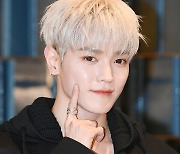 NCT 태용, 오늘(15일) 해군 현역 입대…하루 전 삭발 "멤버들이 잘라 줘"