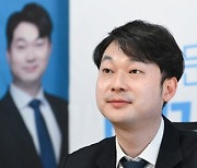김동아 "친명은 기득권이 만든 프레임… 이재명에게도 직언할 것"[인터뷰]