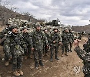 우크라전 교훈?…육군 지휘관 어깨 ‘녹색견장’ 생존성 위해 평시에도 미착용 추진