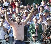 USA GOLF MASTERS